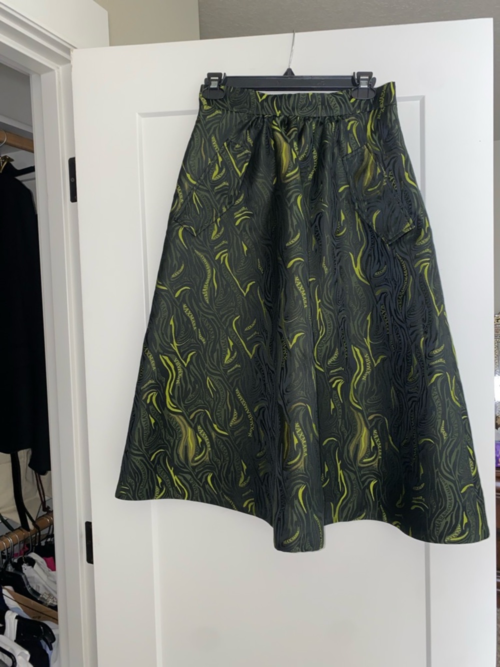 MaxMara Black and Lime A-Line Skirt